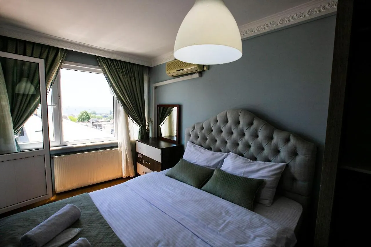 2Br-1Lr Seaview Family Place Next To Center Istanbul Turkey
